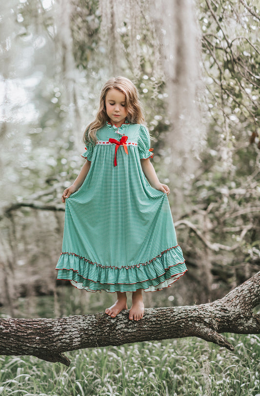 clara_gown_gingham_plaid_christmas_nightgown_girls_holiday_twill_dress_soft_flame_retardant_sleepwear_matching_family_pajamas