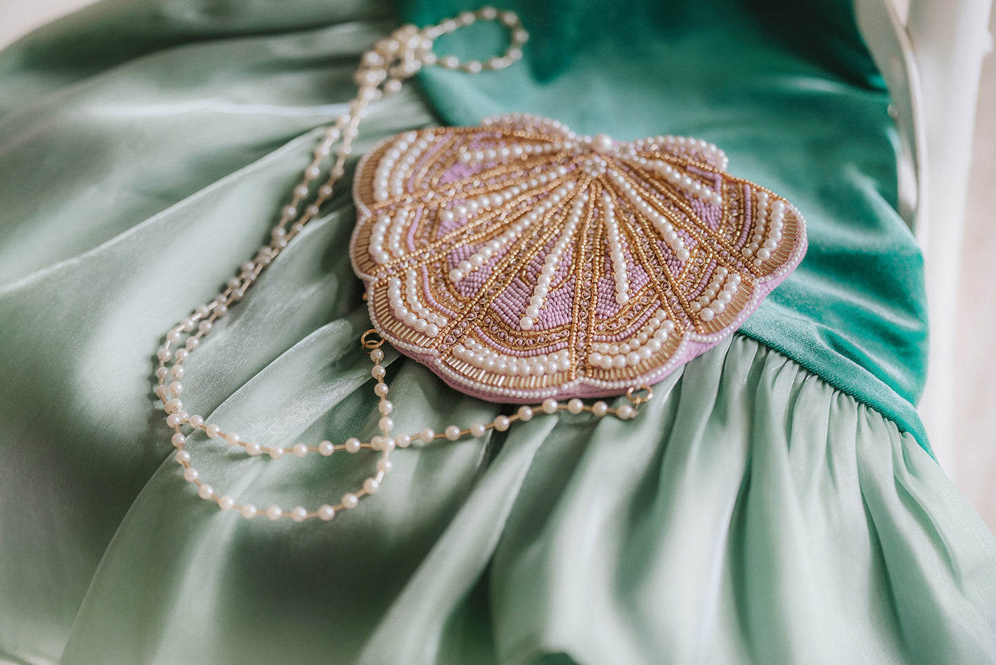 mermaid clutch
seashell purse
beaded shell bag
coastal wedding accessory
pearl beaded handbag
gold beaded clutch
mermaid princess purse
ocean themed bag
sea shell evening bag
beach wedding bag
bridal shell clutch
hand beaded purse
seaside accessories
fairytale princess bag
mermaid cosplay accessory
ocean couture handbag
coastal chic purse
shell shaped clutch
pastel beaded bag
pearl shoulder bag