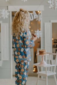 Christmas Eve Milk and Cookies Pajama Set in BLUE