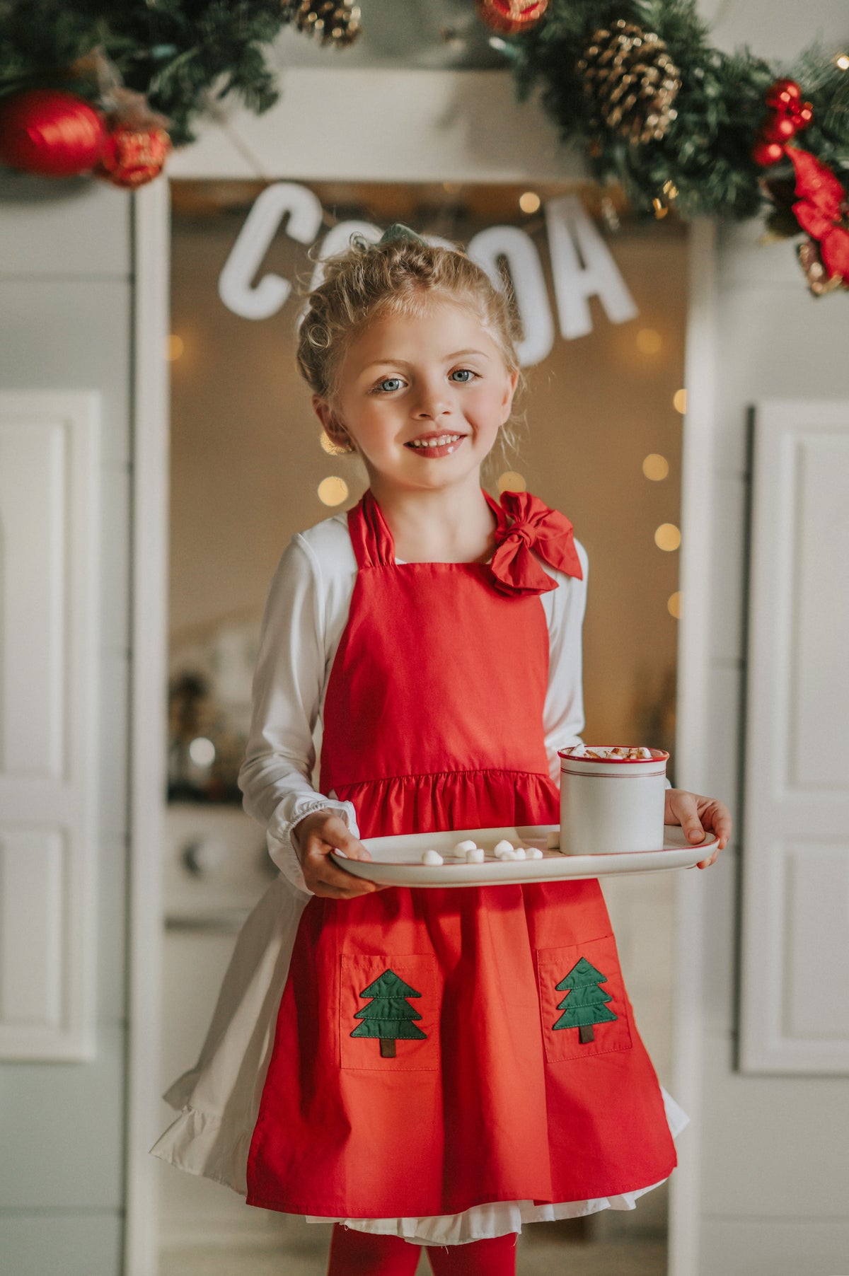 *Pre-order *Christmas Apron with Pockets