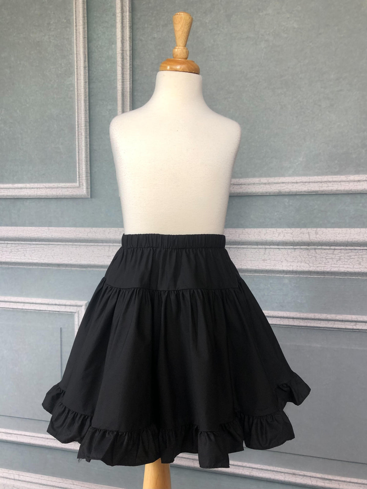 100% cotton Pettiskirt with ruffle layers in Black
