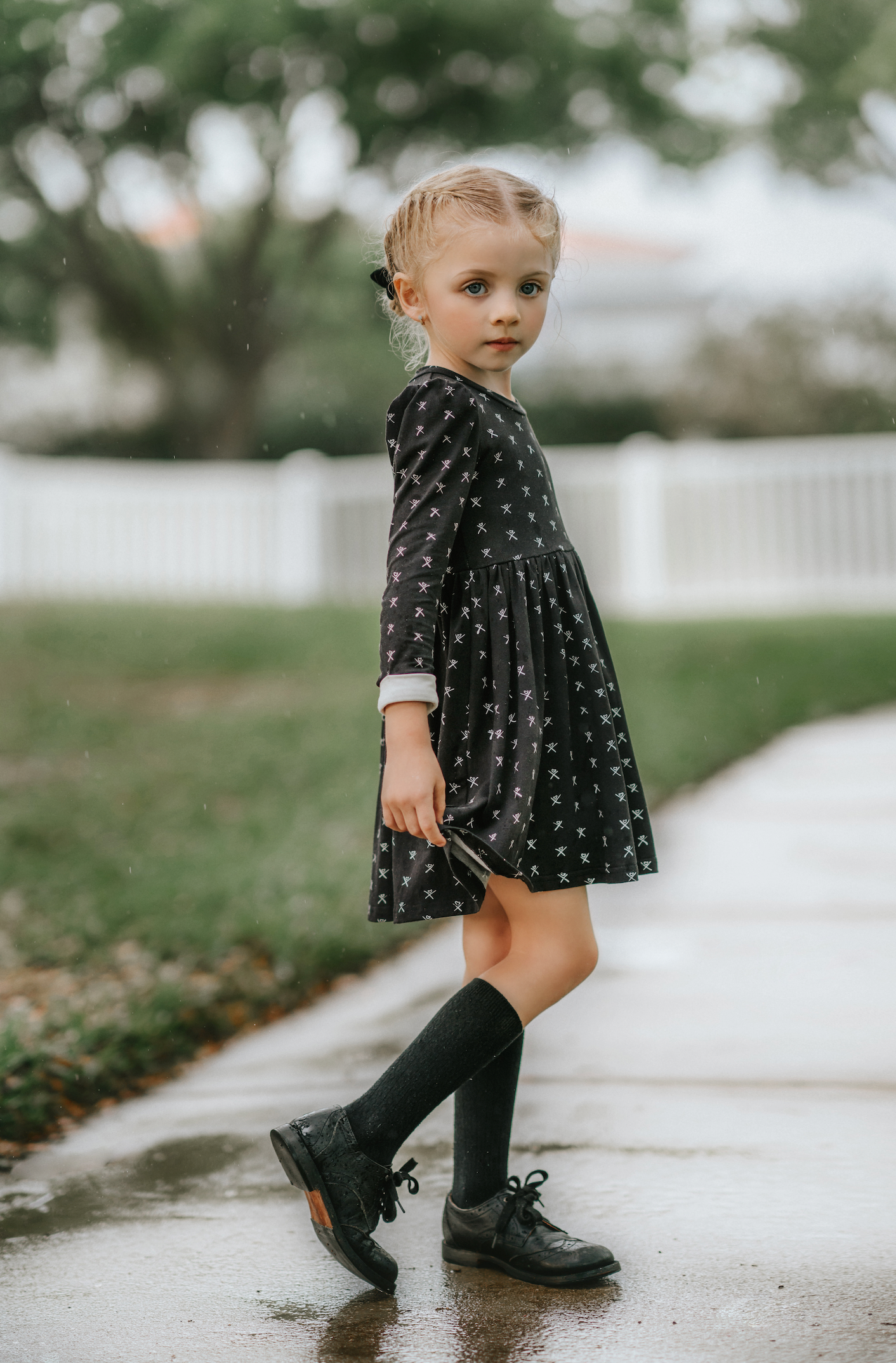 Vestido de niña gótica con giro